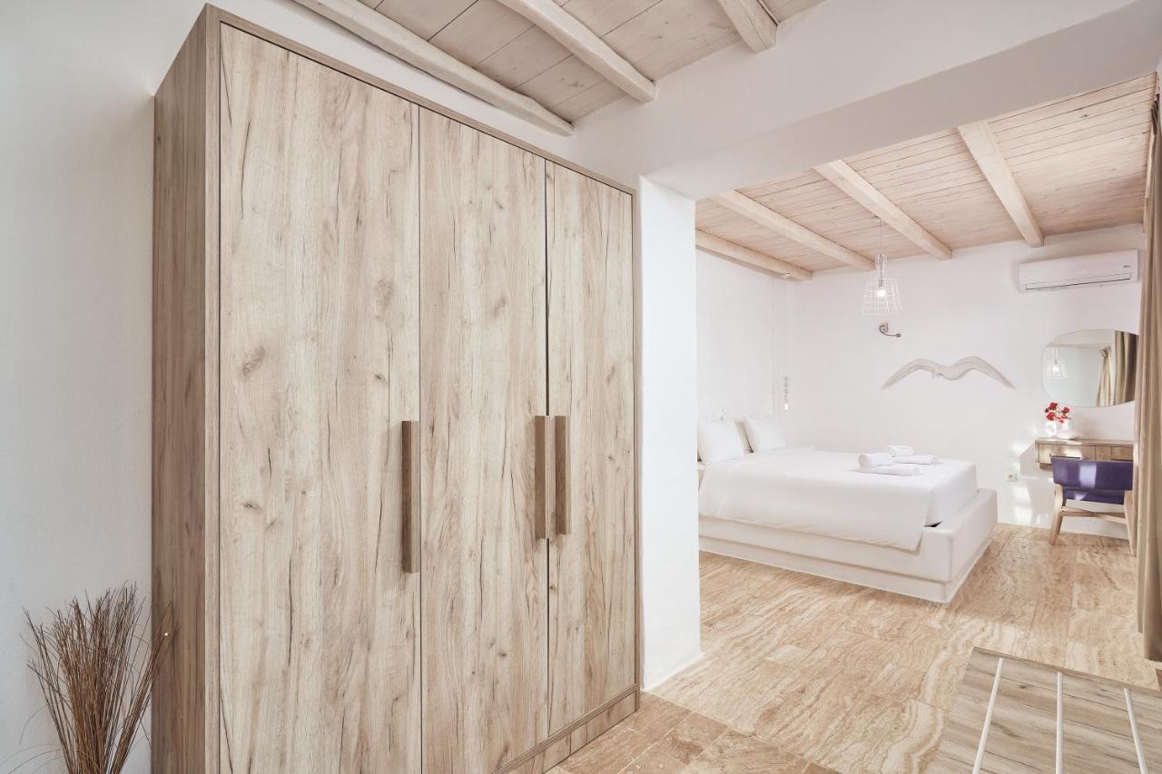 Villa Petrolefko By Ethos Hospitality Ornos  Extérieur photo